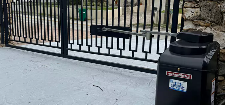 Seamless Installation and Support for Your New Gate in Baytown, TX